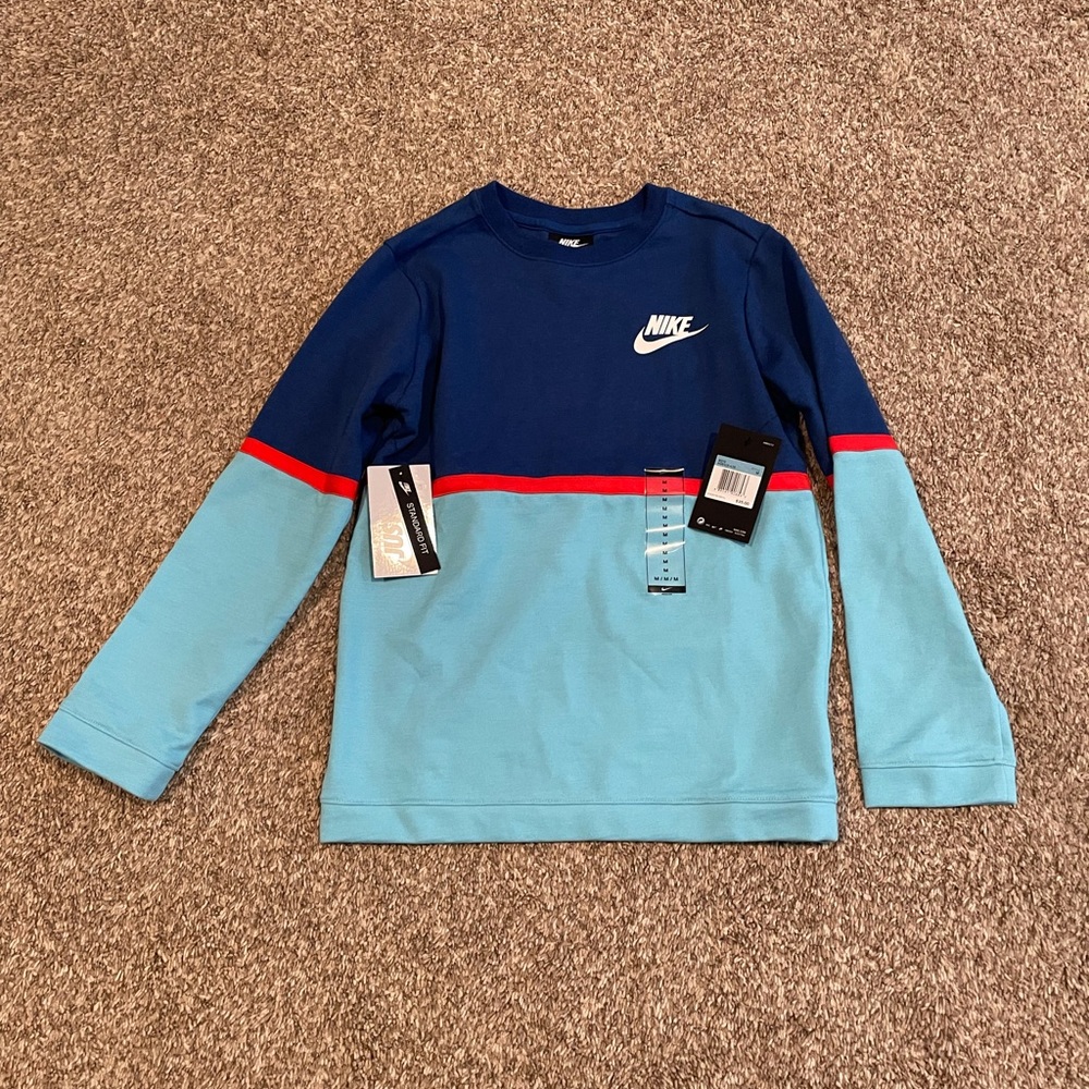 NWT Boys Nike Long Sleeve Shirt
